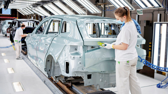 Lange levertijden auto's