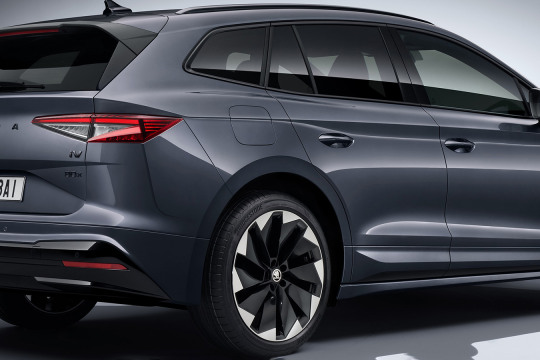 header SKODA ENYAQ SPORTLINE