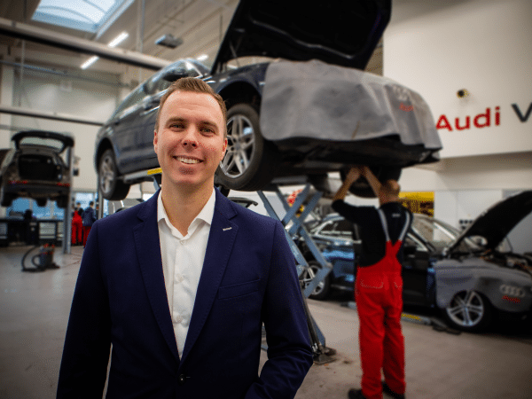 Vacatures werkplaats De Waal Autogroep - Jasper