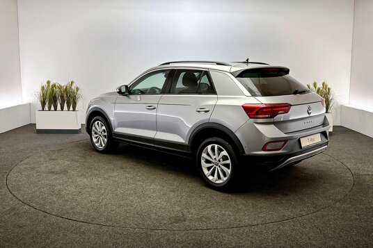 Volkswagen T-Roc Life Edition 1.5 110 kW / 150 pk TSI SUV 7 versn.
