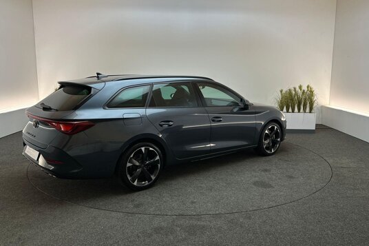 CUPRA Leon Sportstourer 1.4 245pk DSG e-Hybrid VZ Performance