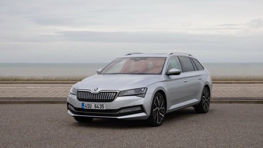 Skoda SUPERB COMBI