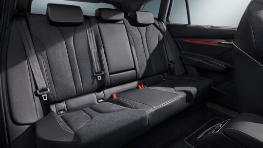 skodaenyaqivsportline13