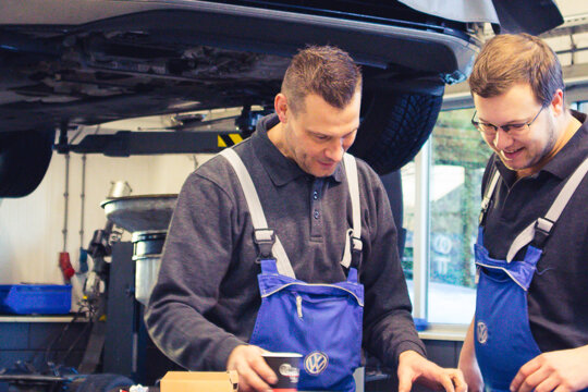 Vacatures werkplaats De Waal Autogroep 