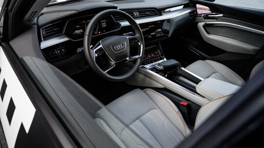 Audi e-tron