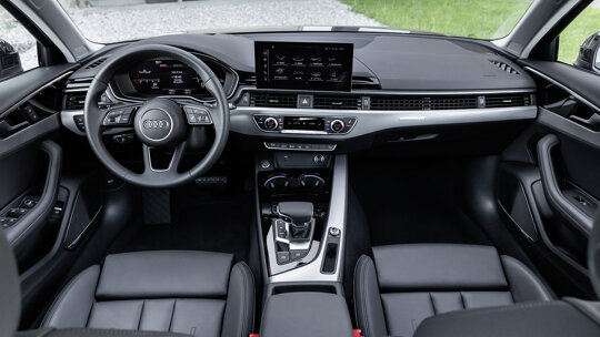 Audi A4 Limousine