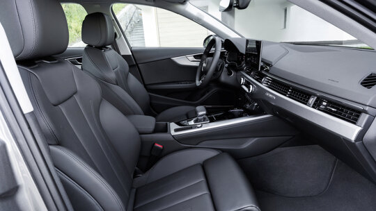 Audi A4 Limousine
