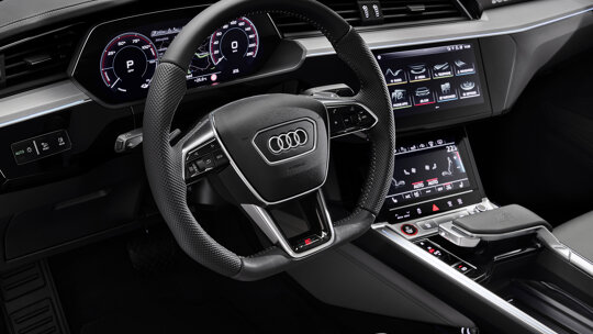 Audi e-tron S