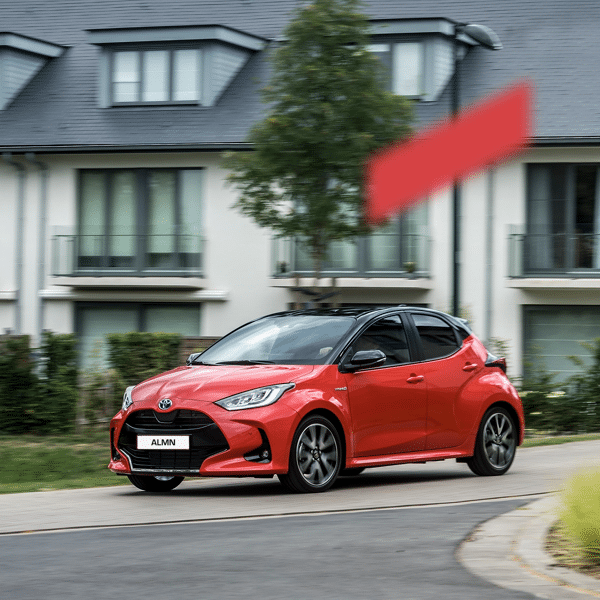 Toyota yaris hero - mobiel