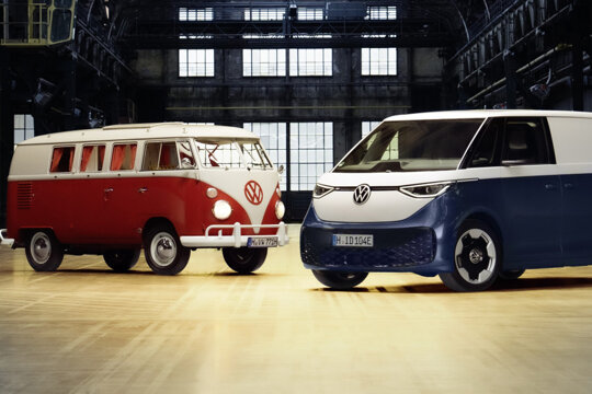75 jaar VW bus hero mobiel