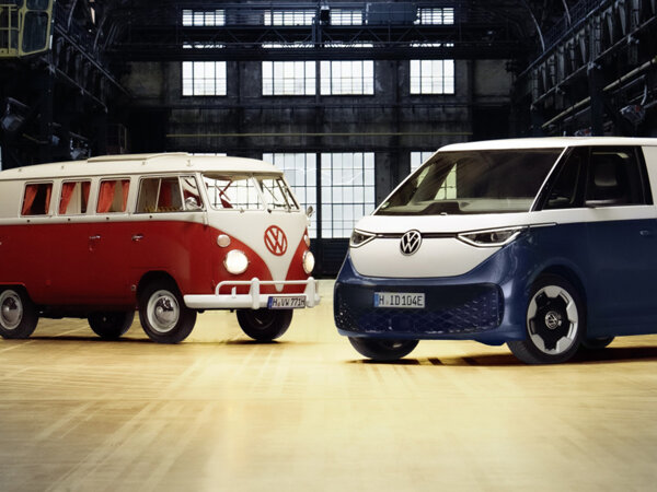 75 jaar VW bus hero mobiel