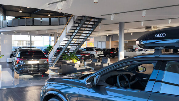Audi De Waal Velp showroom (3)