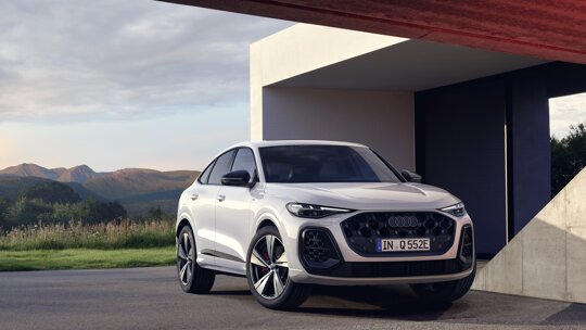 Audi Q5 SUV e-hybrid quattro (5)