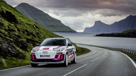 audiq6e-tron5