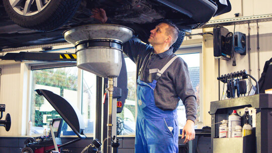 De Waal Autogroep - JVV Automotive