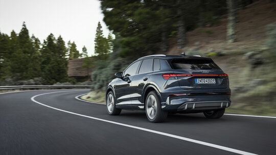 Rijdende Audi Q4 e-tron