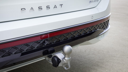 Volkswagen Passat 2023 (6)