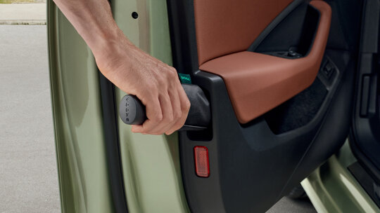 1920_simply-clever-m20-front-seats-09_76a139d9