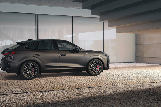 Audi e-hybrid hero desktop