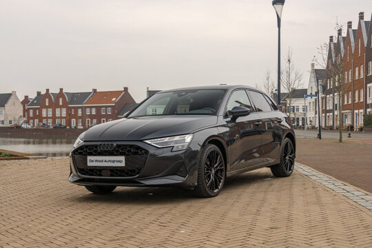 Hero Audi A3 Sportback PHEV mobiel