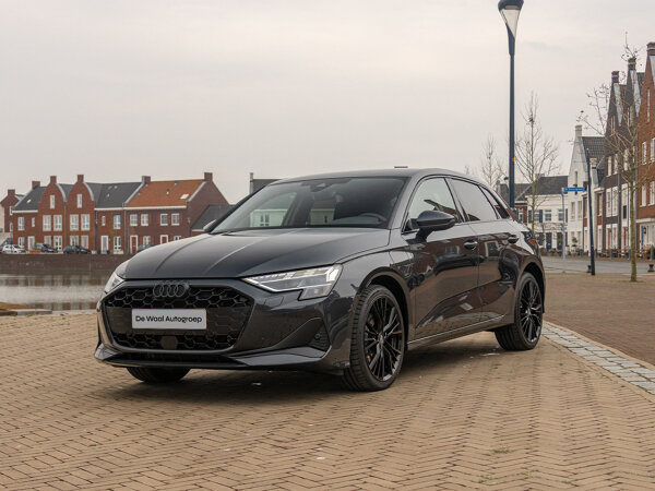 Hero Audi A3 Sportback PHEV mobiel
