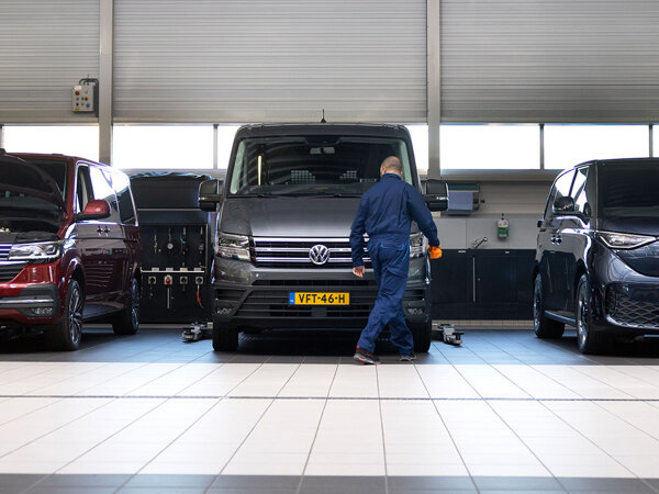 Hero Bedrijfswagens ServicePlus hero mobiel