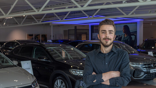 Hero_mobiel_junior_verkoopadviseur_Thomas