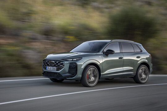 Update Audi Q3 hero mobiel