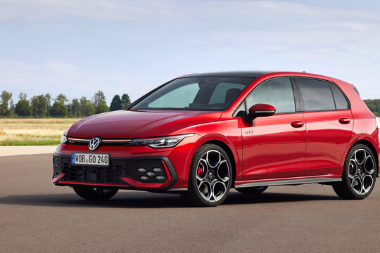 Volkswagen Golf GTI hero mobiel