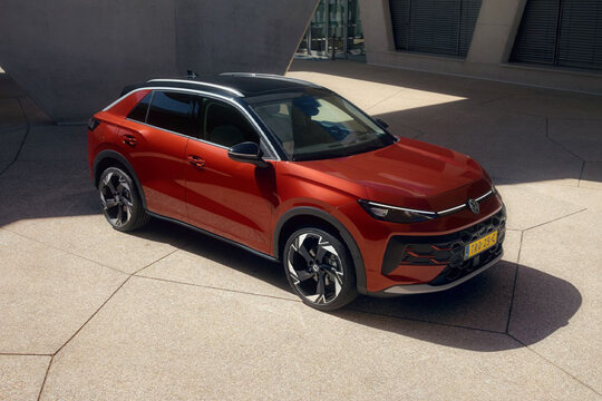 Volkswagen T-Roc vernieuwd hero mobiel