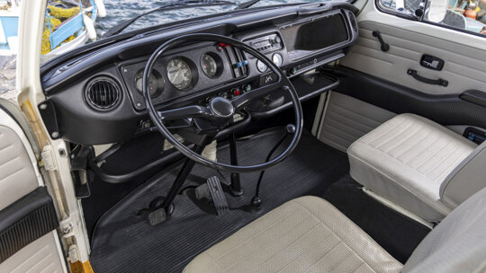 Volkswagen T2 interieur