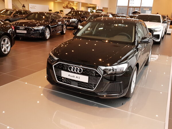 Audi A1 Sportback mythoszwart