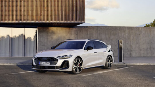 Audi A5 Avant e-hybrid quattro