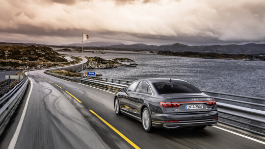 Audi A8 L