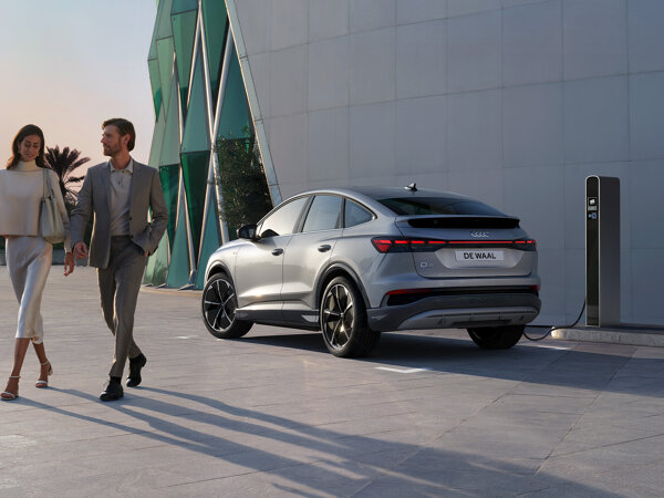 Audi Q4 e-tron Header Mobiel