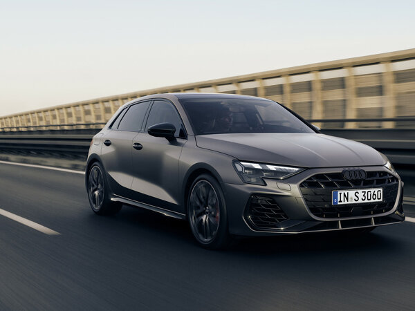 audis3sportback1 hero mobiel