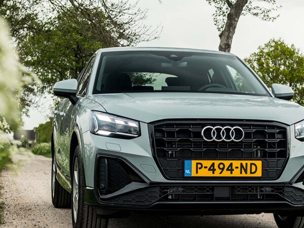 header_audi_q2