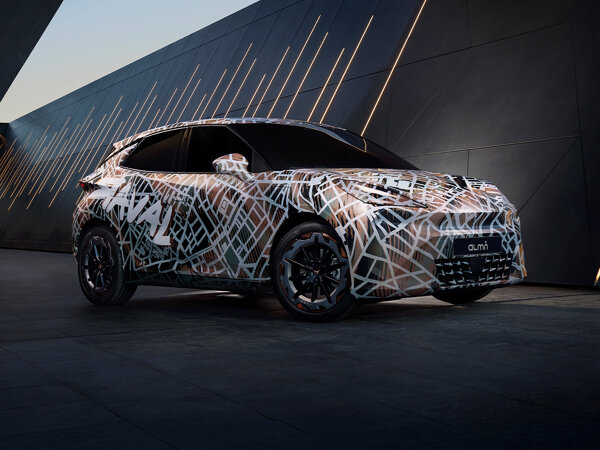 hero-cupra-raval-mobiel