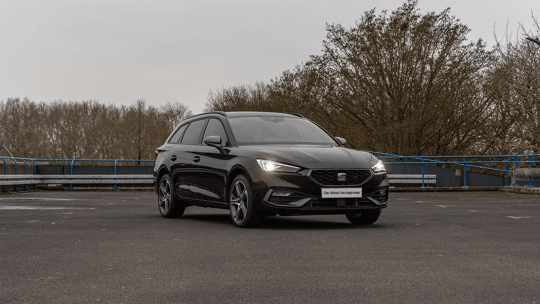 SEAT Leon Sportstourer 2025 (1)