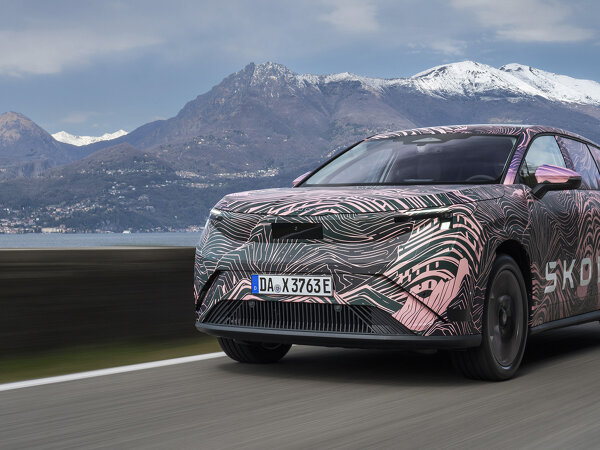 Skoda Peaq covered hero mobiel
