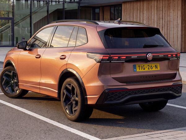 Volkswagen Tiguan edition 20 hero mobiel