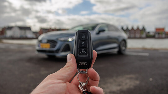 Audi A5 Avant e-hybrid (12)