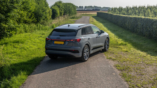 Audi Q4 e-tron (2)