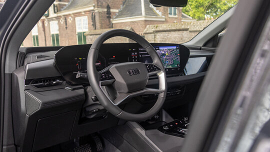 Audi Q6 e-tron (3)
