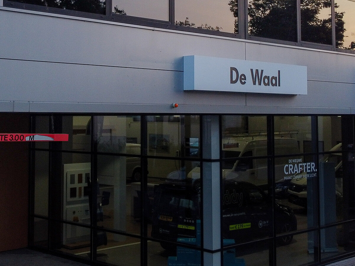 Bedrijfswagencentrum Tiel - De Waal Autogroep