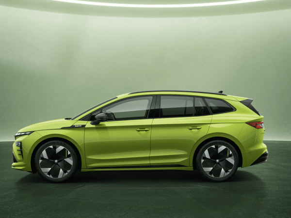 Skoda Enyaq RS hero mobiel (1)