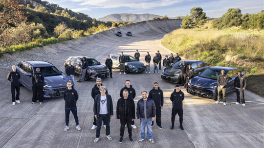 800_fcbarcelonaxcupra (1)