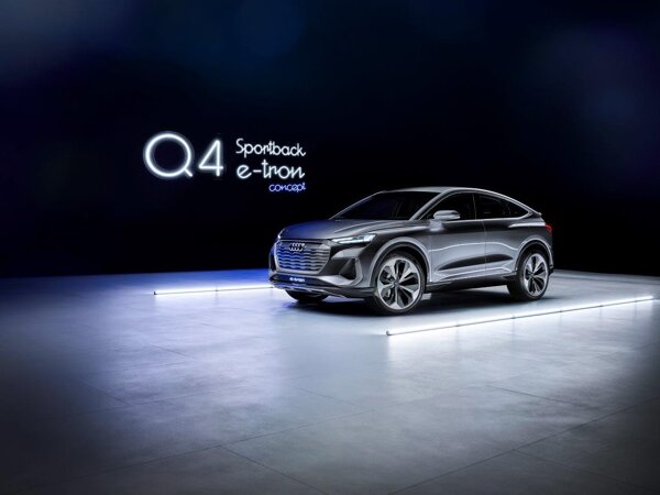 Audi Q4 e-tron (2)