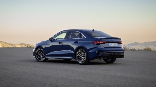 audis3limousine2