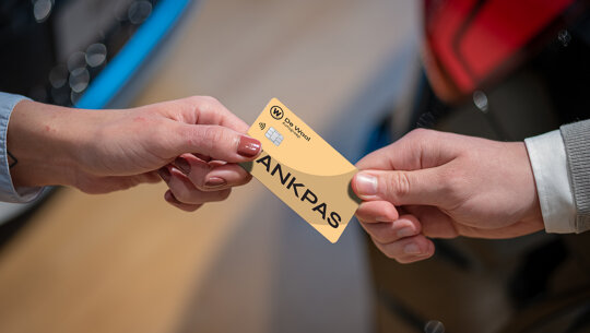 Card - 4
